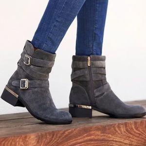 EUC Vince Kamuto Webey Designer Bootie